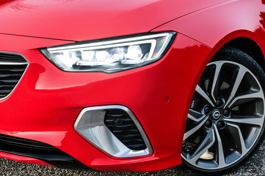 Детали экстерьера Opel Insignia GSi 2017 года  (фото 36 из 45)